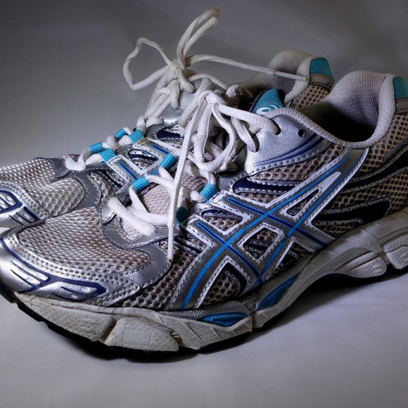 asics gel phoenix womens